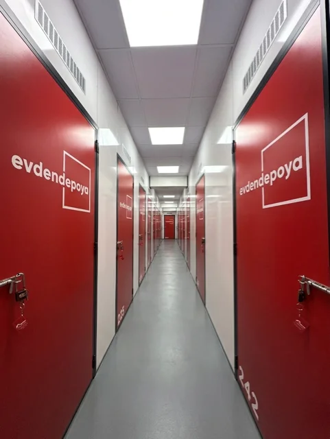 Evden Depoya İstanbul modern eşya depolama tesisi güvenli oda sistemli depo - 15
